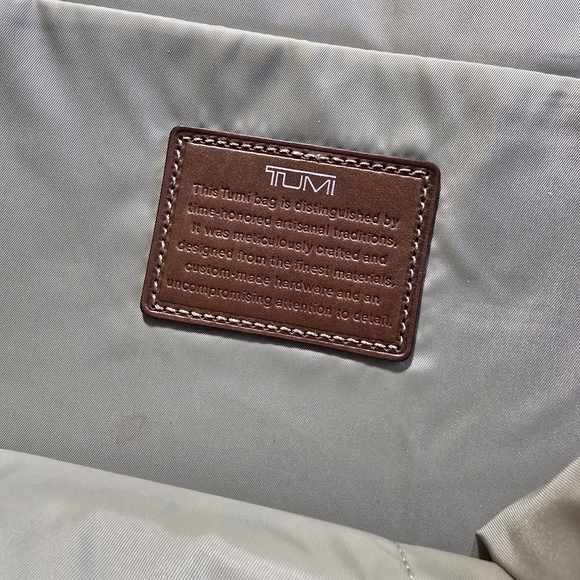 Tumi Pink and Brown Women's Backpack Y2K Vintage 90s - Picture 9 of 16